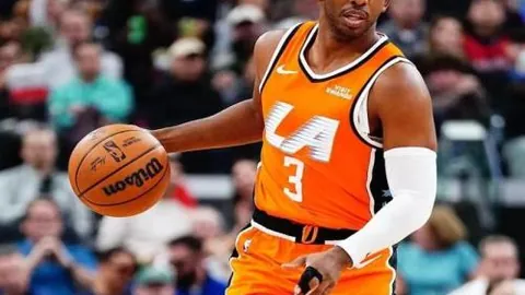 “独家揭秘：菲尔克鲁格亲临多特蒙德，出席德国队秘密聚会”